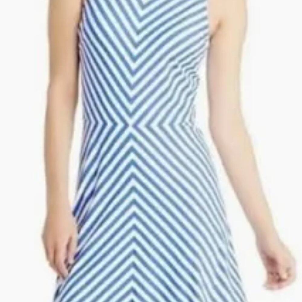 J.MCLAUGHLIN CHEVRON STRIPE BLACK/GRAY STRIPE SIZE SMALL